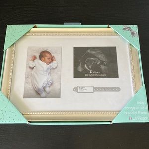 Baby sonogram and bracelet frame, never opened still in original box